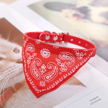 Collier bandana réglable pour chien et chat, foulard en simili-cuir