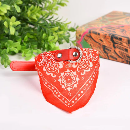 Collier bandana réglable pour chien et chat, foulard en simili-cuir